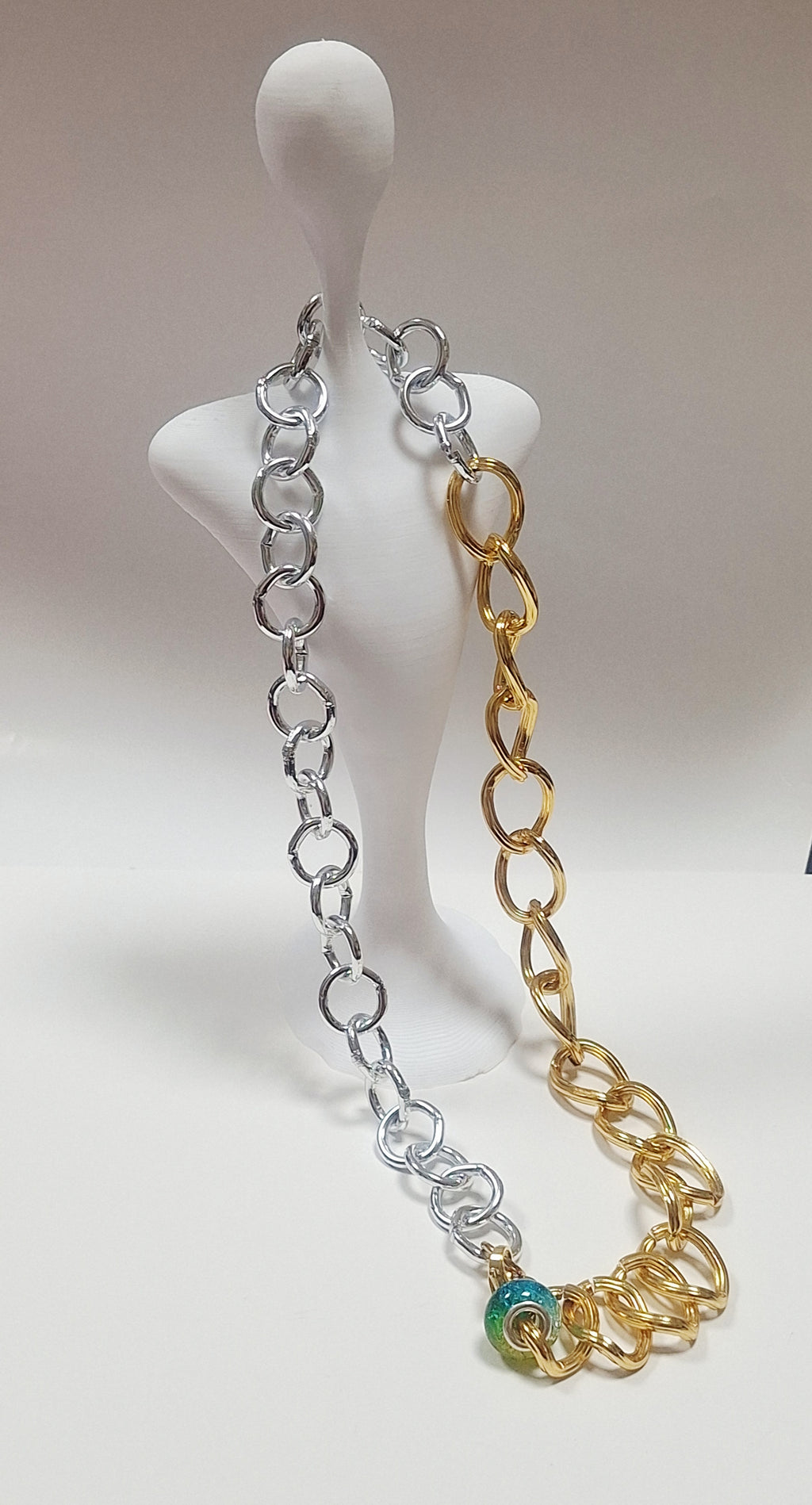 Collar Eslabones Vibrantes