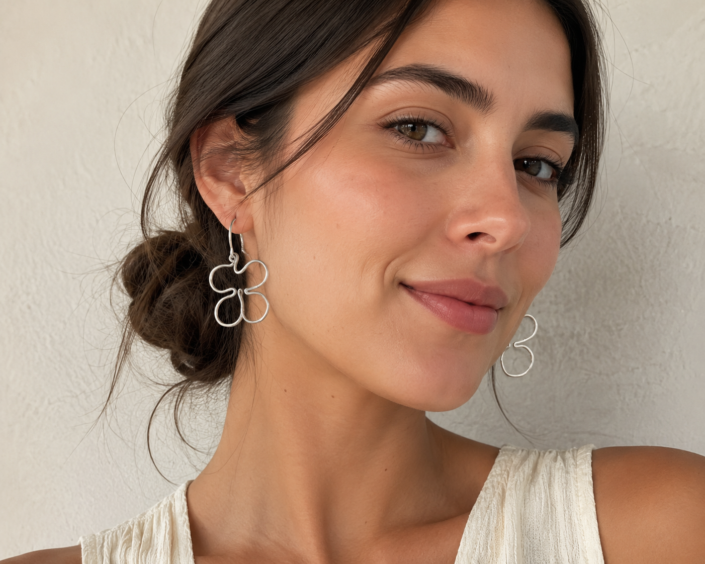 Flores de Plata — Aretes de Alambre